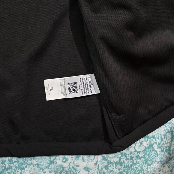 Stone Island Black Jacket - Picture 2 of 12